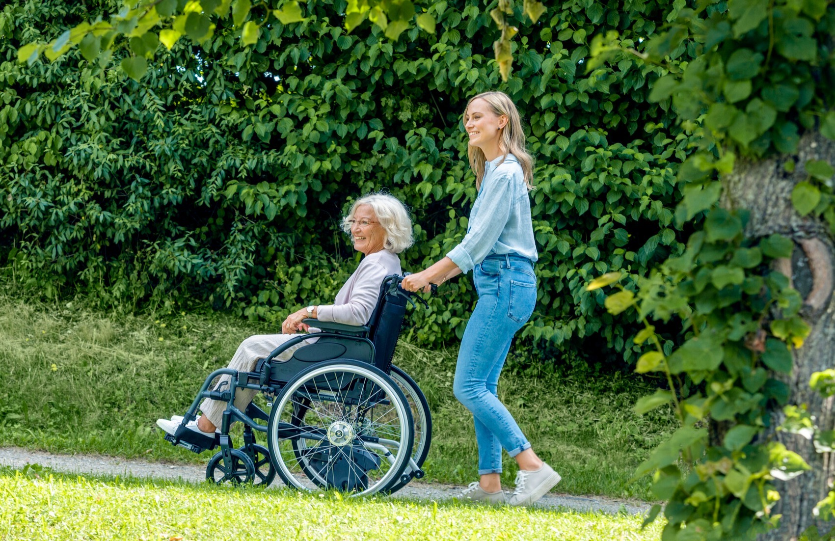 RS25964_VIA GO BE35-lpr